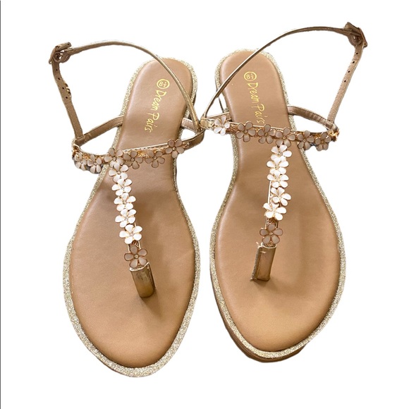 Dream Pairs Floral Sandals - Picture 1 of 9